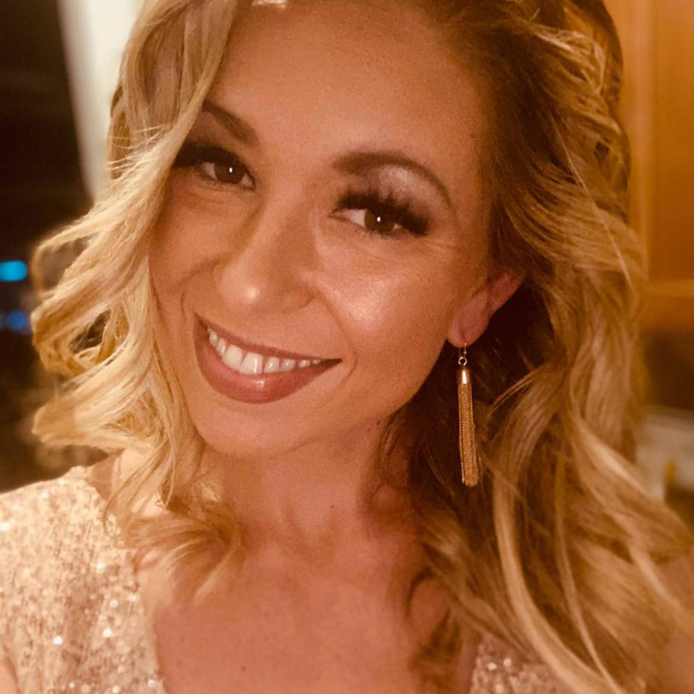 Meet your Posher, Whitney